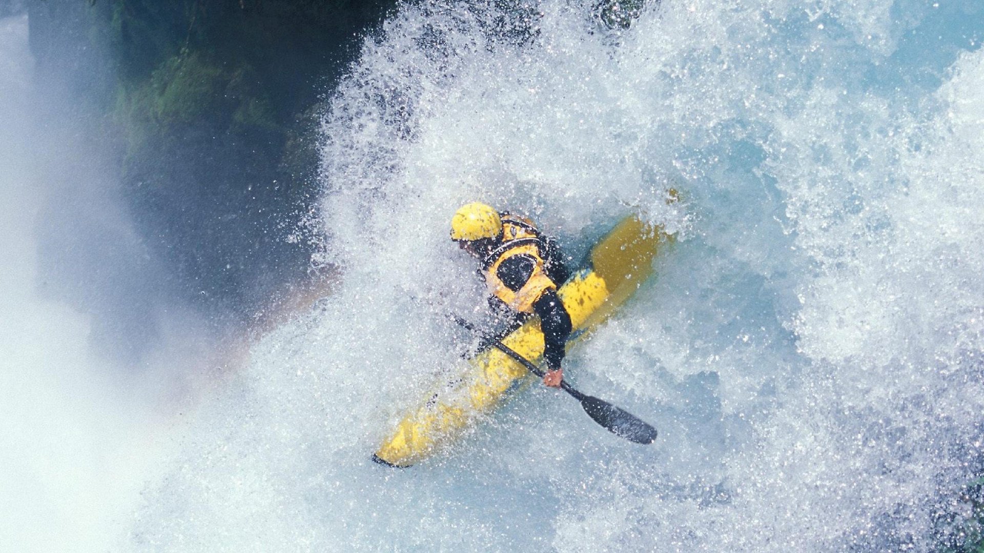 九游娱乐(jiuyou)官方网站-掘金翻盘雷霆，西部决赛中约基奇末节爆发，约基奇砍下27分11助 掘金5人得分上双