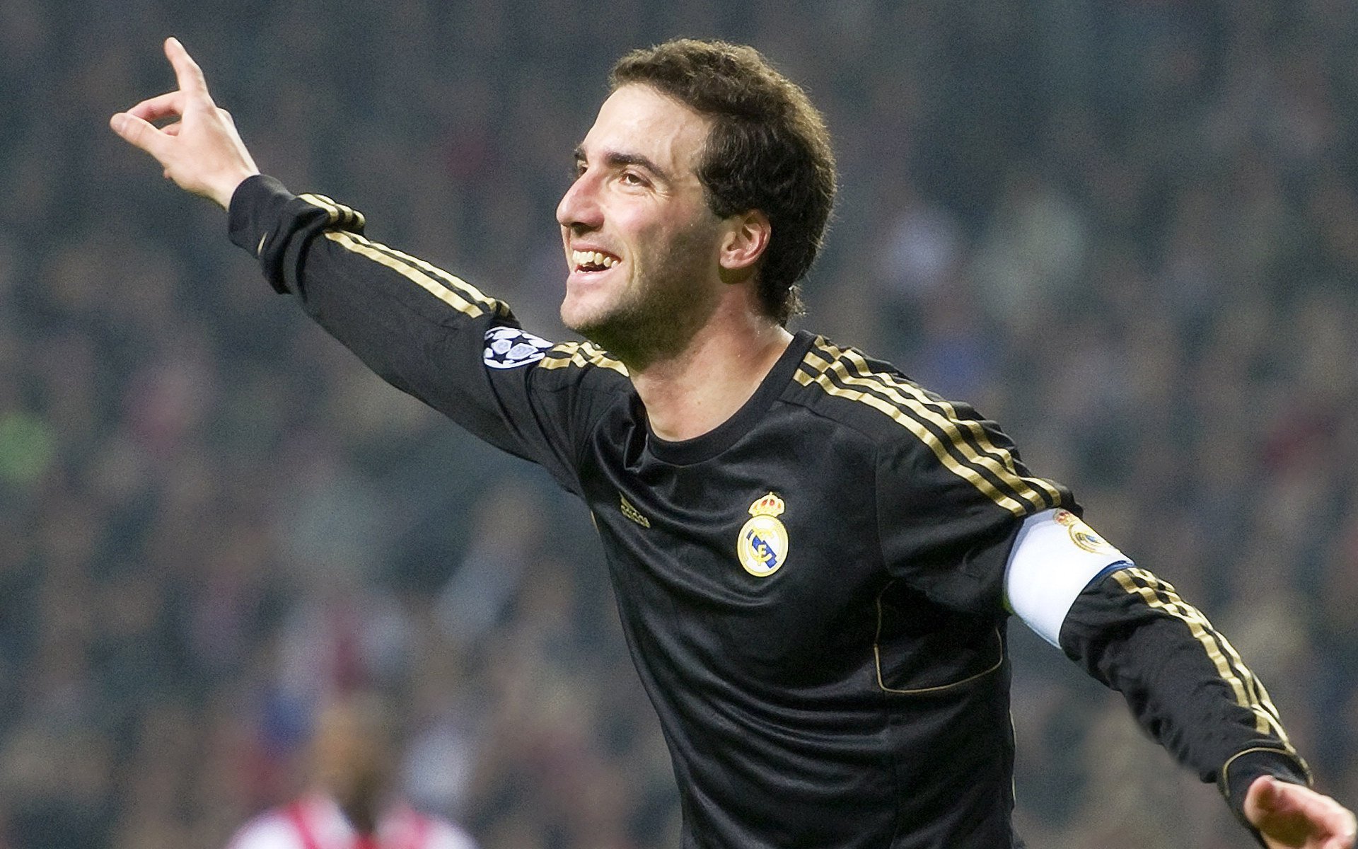 体能革命：顶级运动员的训练新理念，体能训练方法及标准